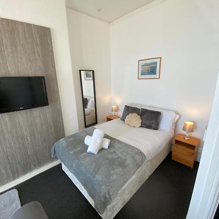 Farina No1, Sea View Studio Sleeping 2 Guests Bridlington Exterior photo
